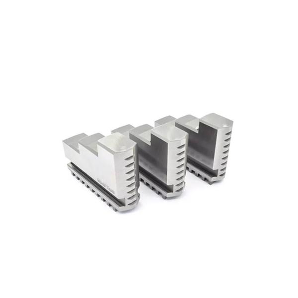 Placa Para Torno Com 3 Castanhas Universais K11 125Mm Rocast Imagem de Placa Para Torno Com 3 Castanhas Universais K11 125Mm Rocast