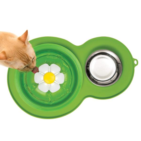 Imagem de Placemat Cat Catit em forma de amendoim verde com tigela de aço inoxidável