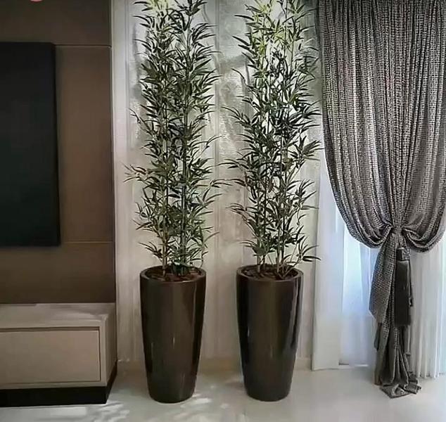 Planta bambu artificial 5 hastes 1 mt sem o vaso - Toke verde Imagem de Planta bambu artificial 5 hastes 1 mt sem o vaso