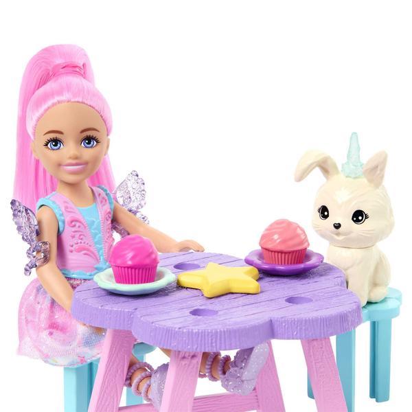 Imagem de Playset com Mini Boneca Barbie - A Touch of Magic - Chelsea e Pégaso - Color Change - Mattel