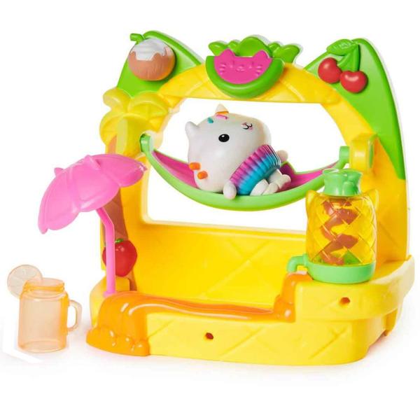 Playset com Mini Figura - Varanda com Cakey Cat - Casa da Gabby - Sunny Imagem de Playset com Mini Figura - Varanda com Cakey Cat - Casa da Gabby - Sunny