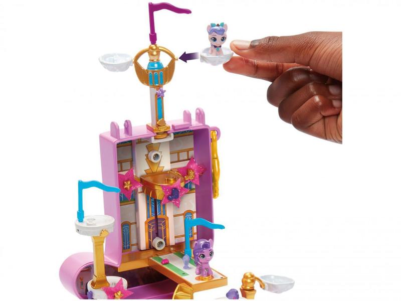 Playset Hasbro Mini World Magic Compact - Creation Zephyr Heights 43 Peças Imagem de Playset Hasbro Mini World Magic Compact - Creation Zephyr Heights 43 Peças