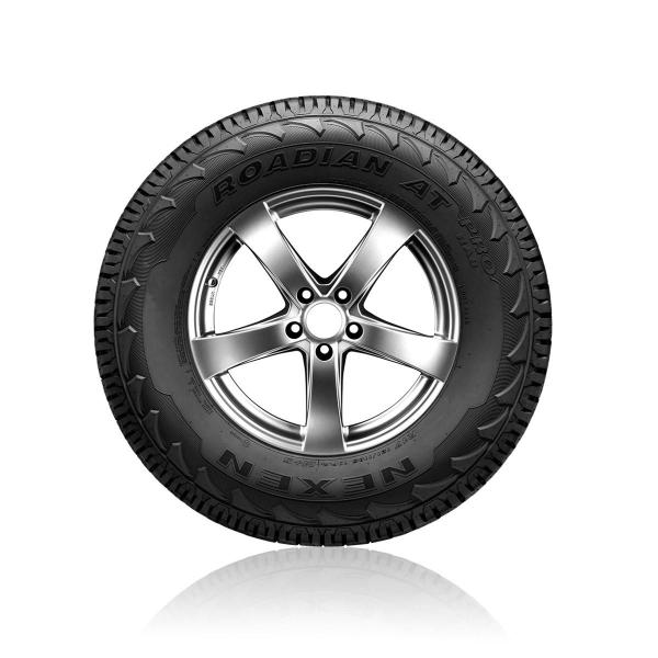 Imagem de Pneu Aro 16 225/70R16 103T Nexen Roadian At Pro Ra8