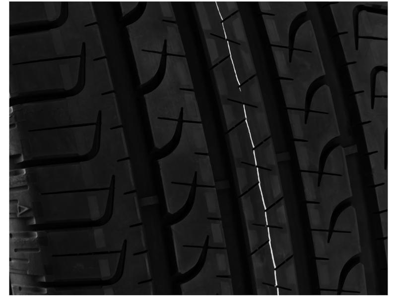 Imagem de Pneu Aro 17” Goodyear 215/55R17 94V