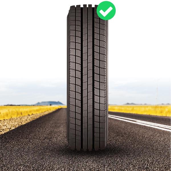 Imagem de Pneu Goodyear Aro 17,5 Regional RHS Liso 215/75R17.5