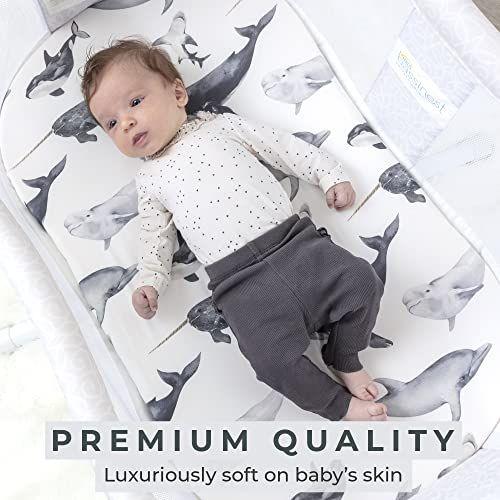 Imagem de Pobibaby - 2 Pack Premium Bassinet Sheets for Standard Bassinets - Ultra-Soft Jersey Knit, Stylish Ocean Pattern, Safe and Snug for Baby (À beira-mar)