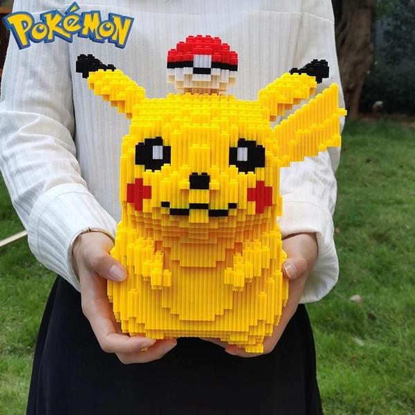 Pokémon Pikachu Diamante - Kit de Micro Blocos de Construção (5210 Peças) Imagem de Pokémon Pikachu Diamante - Kit de Micro Blocos de Construção (5210 Peças)