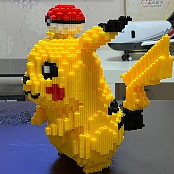 Imagem de Pokémon Pikachu Diamante - Kit de Micro Blocos de Construção (5210 Peças)