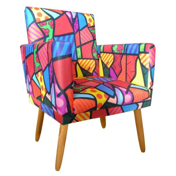 Imagem de Poltrona Cadeira Decorativa Nina Pés Madeira Rodapé Estampa Romero Britto - 2M Decor