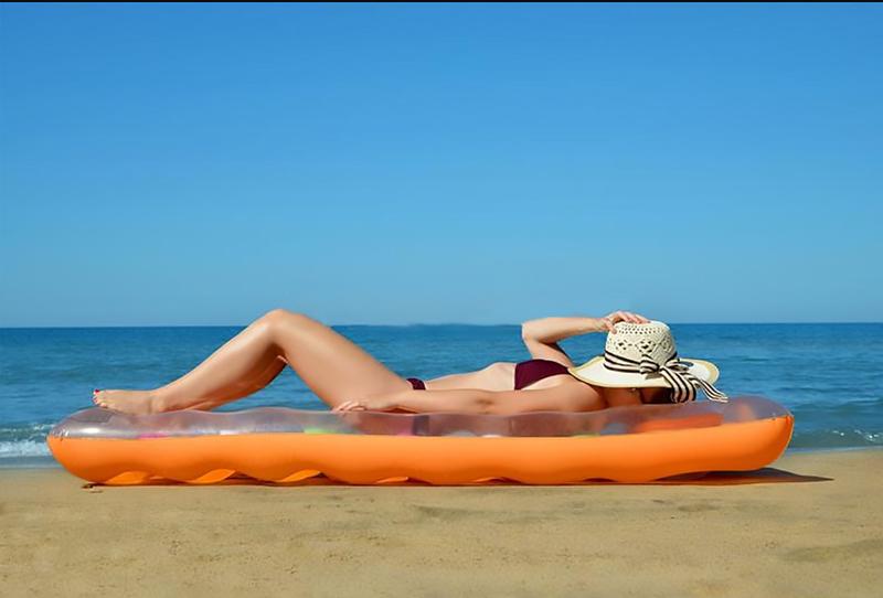 Imagem de Poltrona Colchão Bronzeador Copinhos Inflável Bóia Piscina