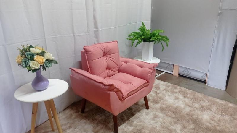 Imagem de Poltrona Opala Com Fibra Siliconada Suede Rose -THAINA DECORA