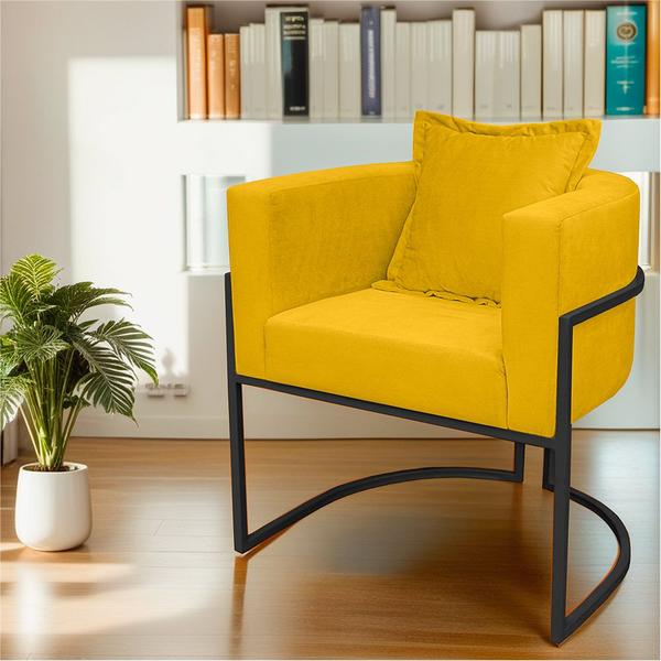 Imagem de Poltrona para Sala Base de Metal Reforçada Liz Veludo Amarelo - LH Decor