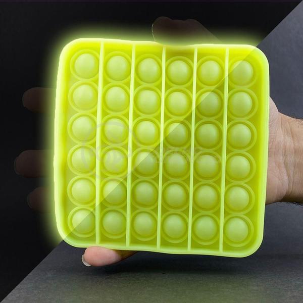 Pop It Brilha No Escuro Quadrado Anti Stress Amarelo - SMART BRACELET Imagem de Pop It Brilha No Escuro Quadrado Anti Stress Amarelo