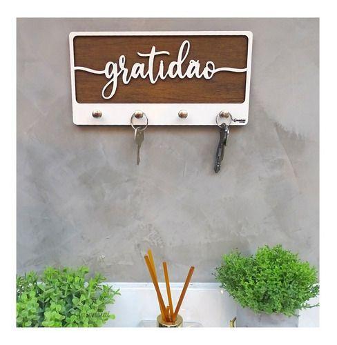 Porta Chaves De Parede Decorativo Gratidão Madeira Mdf Luxo - Carmisini Imagem de Porta Chaves De Parede Decorativo Gratidão Madeira Mdf Luxo