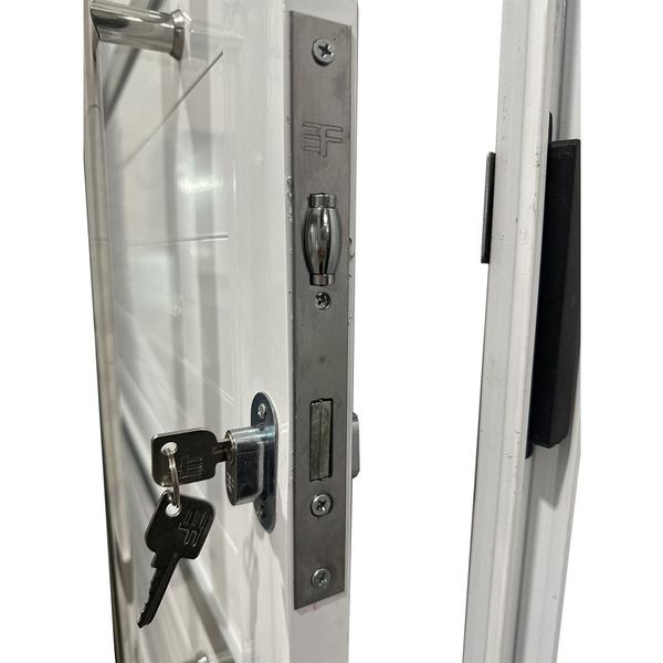 Porta de Alumínio Lambril Branco Com Puxador, Friso e Vidro Linha 25 - DC Imagem de Porta de Alumínio Lambril Branco Com Puxador, Friso e Vidro Linha 25 - DC