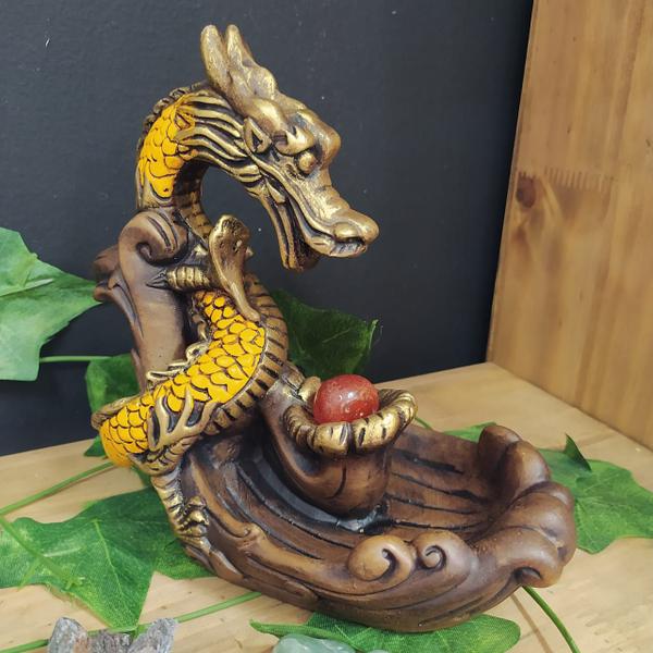 Imagem de Porta incenso cascata dragão fechado envelhecido c/ amarelo 17cm