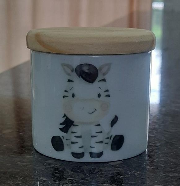 Imagem de Pote Menor para Kit higiene bebê Safari - Peça Porcelana Tampa Pinus