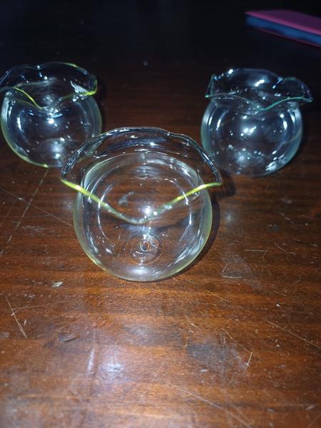 Potinho de vidro para doce de colher (kit com 30 unidades/25 a 30 ml) - valeriaartesanatoemvidro Imagem de Potinho de vidro para doce de colher (kit com 30 unidades/25 a 30 ml)
