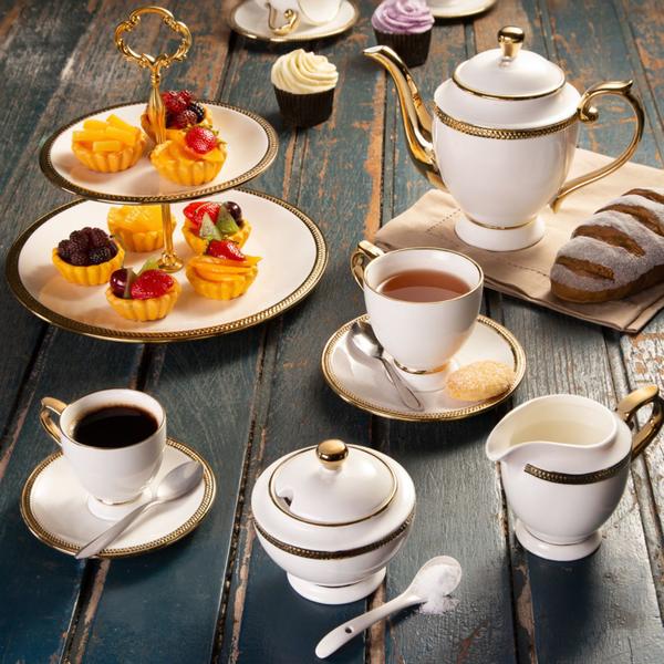 Prato Duplo P/ Doces de Porcelana Paddy 19cm/27cmx24cm - Wolff Imagem de Prato Duplo P/ Doces de Porcelana Paddy 19cm/27cmx24cm - Wolff