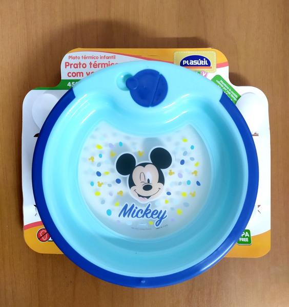 Prato para Bebês Térmico Gruda na Mesa 2 Colheres do Mickey - Plasútil Imagem de Prato para Bebês Térmico Gruda na Mesa 2 Colheres do Mickey