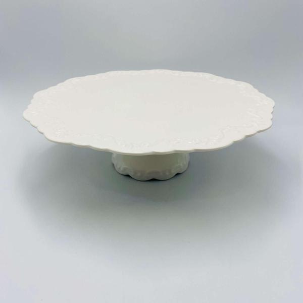 Imagem de Prato para Bolo de Porcelana Durable Porcelain com Pe Alto Relevo 30cm x 9cm - Wolff