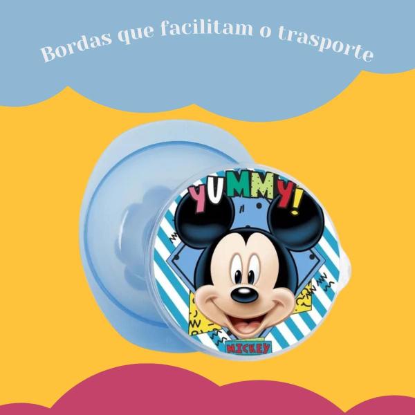 Prato Pote Bowl Com Ventosa e Tampa Mickey Alimentação Azul Infantil Decorado Baby Go - 01416 Imagem de Prato Pote Bowl Com Ventosa e Tampa Mickey Alimentação Azul Infantil Decorado Baby Go - 01416