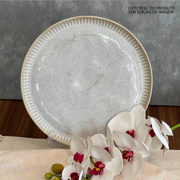 Prato Raso Cerâmica Stoneware Linhas Latte 27,5cm - 1 unid. - PORTO BRASIL Imagem de Prato Raso Cerâmica Stoneware Linhas Latte 27,5cm - 1 unid.