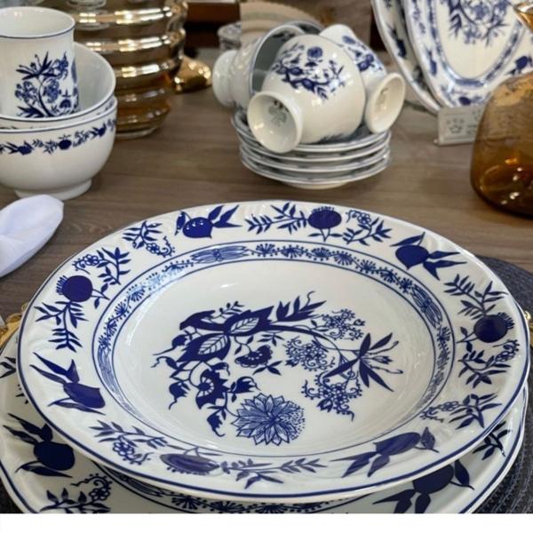 Prato Raso e Fundo 12pç Cebolinha Porcelana Schmidt Imagem de Prato Raso e Fundo 12pç Cebolinha Porcelana Schmidt