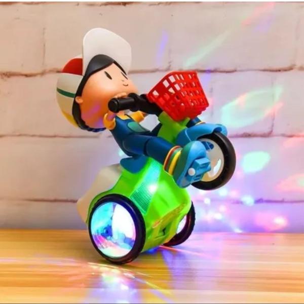 Imagem de Presente de Natal - Brinquedo Triciclo que Anda, Gira com Som e LED