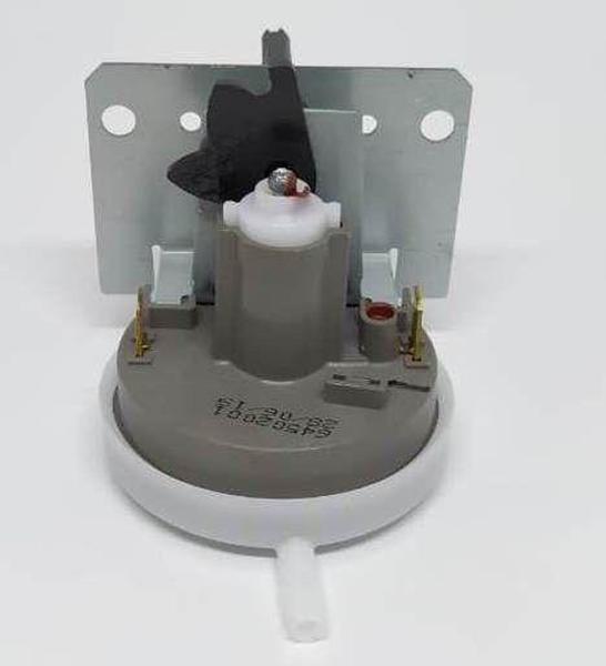 Pressostato Electrolux lavadora modelo lt12f lt13b lac13 ltd13 4 níveis - 64502001 Imagem de Pressostato Electrolux lavadora modelo lt12f lt13b lac13 ltd13 4 níveis - 64502001