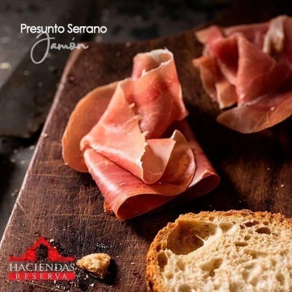 Presunto Cru Serrano 6.5kg Haciendas Reserva - Espanha Imagem de Presunto Cru Serrano 6.5kg Haciendas Reserva - Espanha