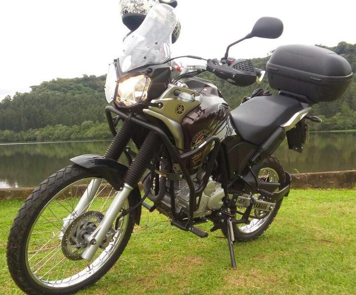 Imagem de Protetor de Motor e Carenagem Coyote Preto com Pedais - Tenere 250 Todos os Anos - Yamaha