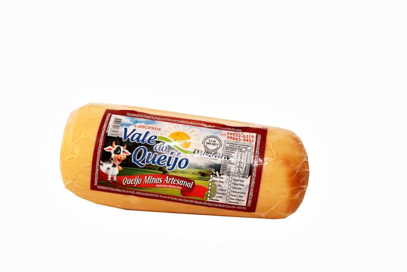 PROVOLONE DEFUMADO ARTESANAL DA CANASTRA/ QUEIJO 240gramas - Companhia do Queijo Imagem de PROVOLONE DEFUMADO ARTESANAL DA CANASTRA/ QUEIJO 240gramas