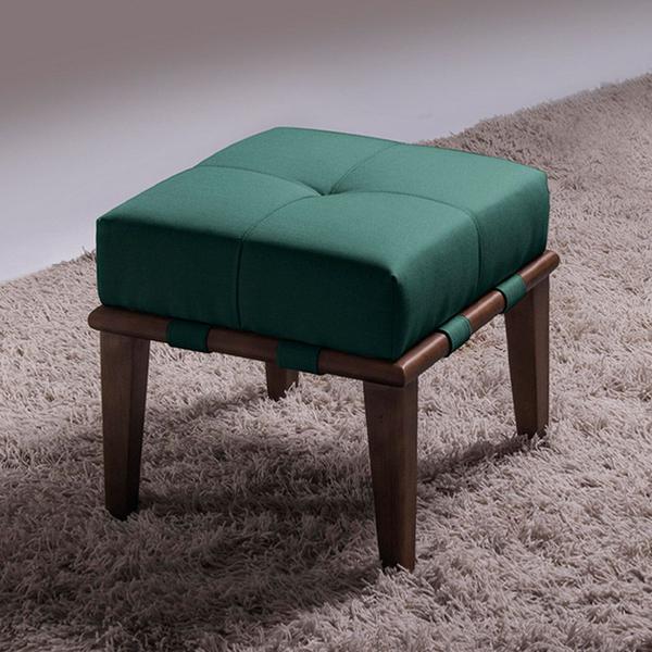 Imagem de Puff Decorativo 45cm Martínez Veludo Pés Madeira Verde/Imbúia G62 - Gran Belo