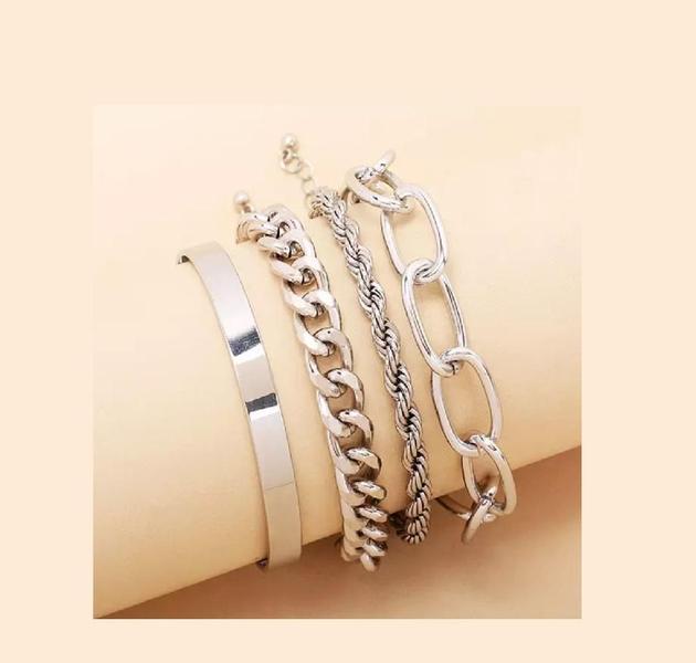Pulseira Bracelete Prateada 4 Peças Correntes F1009 - Geral Imagem de Pulseira Bracelete Prateada 4 Peças Correntes F1009