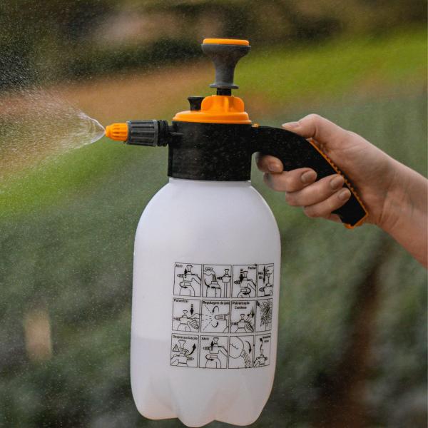 Imagem de Pulverizador Wap GPM2L01 Manual 2 Litros Jato Regulável para Umedecer Jardim Plantas Wap