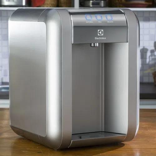 Imagem de Purificador de água Electrolux - Gelada, Fria e Natural Elétrico Touch (PE11X)