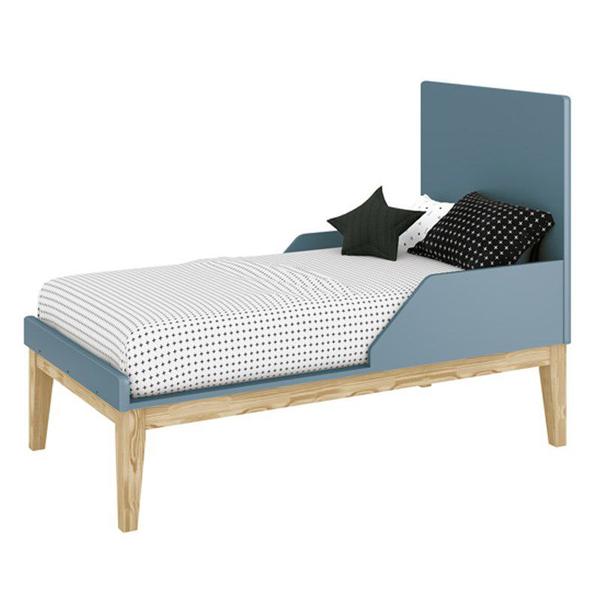 Imagem de Quarto com Berço Classic e Cômoda com Gavetas Azul Fosco e Pés Madeira Natural - Reller Móveis