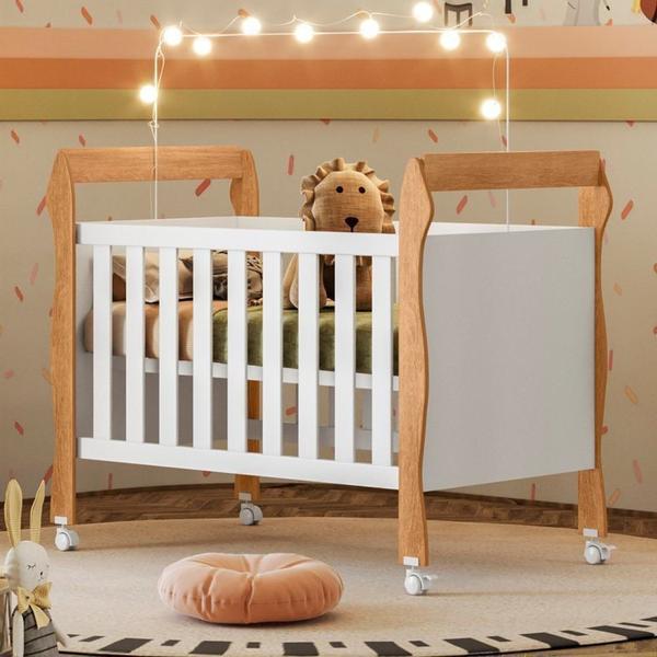 Imagem de Quarto de Bebê com Berço Mini Cama 3 em 1 Soninho e Cômoda 100% Mdf 1 Porta 3 Prateleiras Flocos