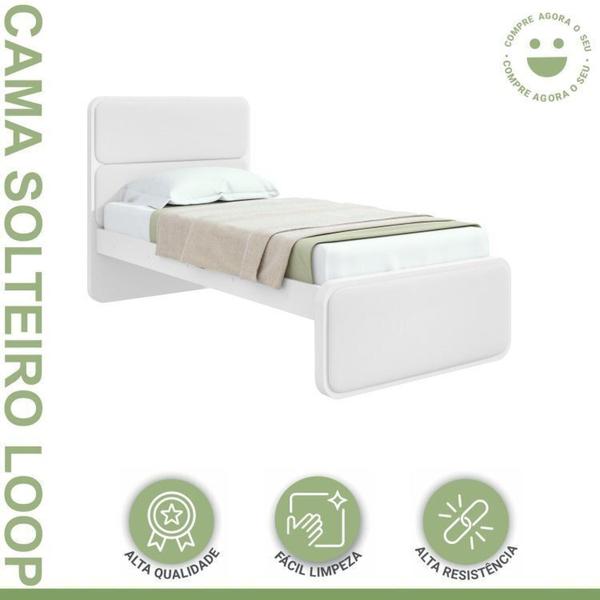 Imagem de Quarto Infantil com 2 Camas de Solteiro Loop e 1 Mesa de Cabeceira Maggiore Branco