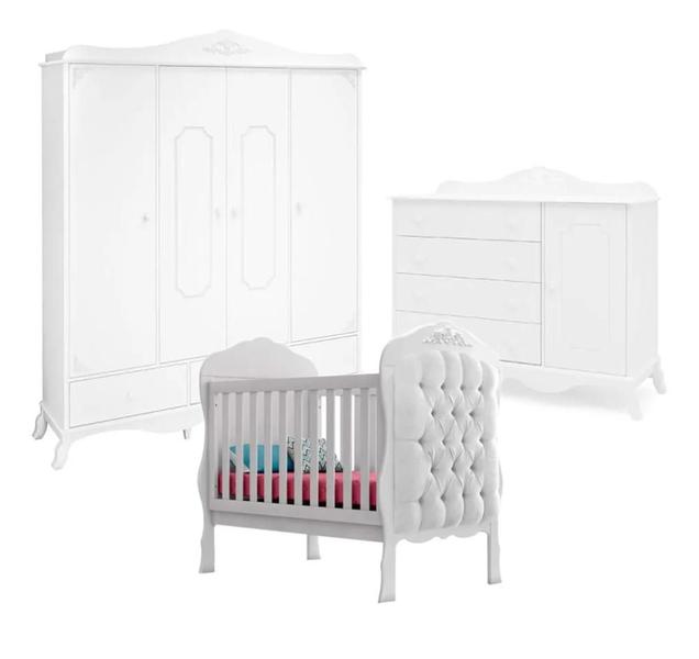 Imagem de Quarto Infantil Realeza com Roupeiro 4 Portas, Cômoda e Berço Capitonê Sintético Branco Canaã