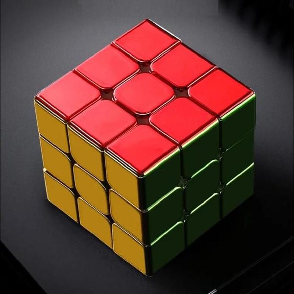 Imagem de Quebra-Cabeça Magnético SengSo Golden Magic Cube 3x3 - Metal