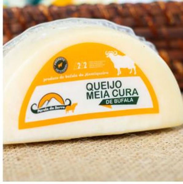 Imagem de Queijo meia cura de búfala peróla da serra -350g