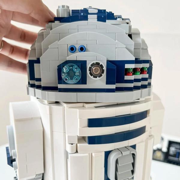 Imagem de R2d2 Star Wars Blocos De Montar 2314 Peças 31x20x15cm