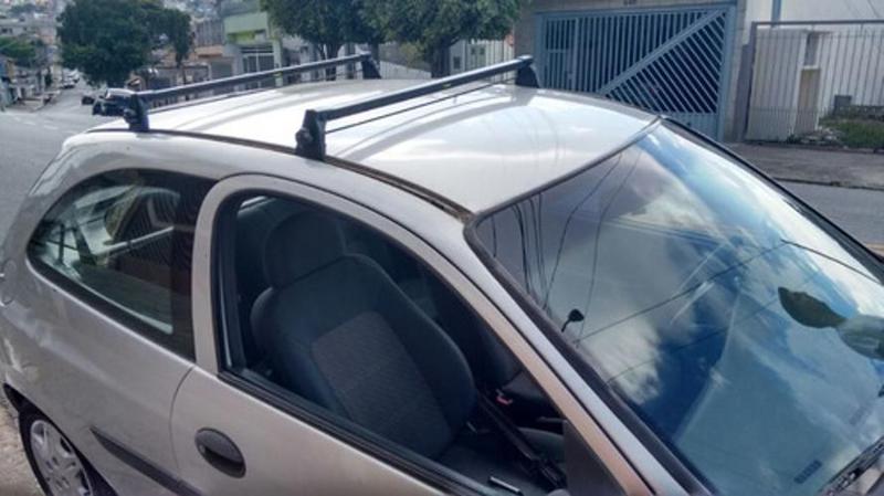 Rack De Teto Corsa Hatch Preto 45kg - VHIP Imagem de Rack De Teto Corsa Hatch Preto 45kg - VHIP