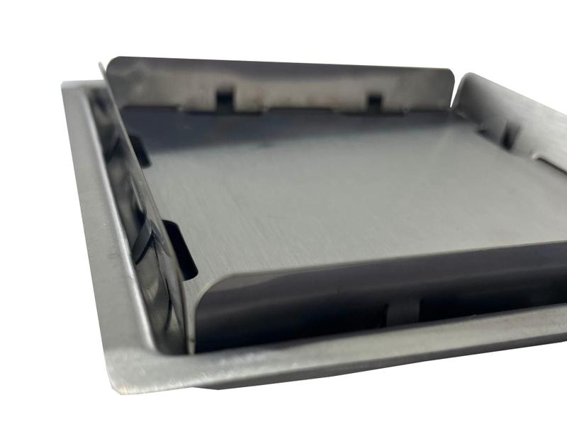 Ralo De Banheiro - 15x15 cm INOX 304 - M1nox Imagem de Ralo De Banheiro - 15x15 cm INOX 304