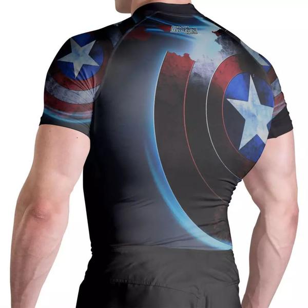 Imagem de Rash Guard Capitão America Escudo Manga Curta