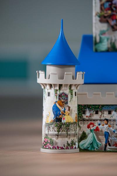 Imagem de Ravensburger Disney Castle 216 Peça 3D Quebra-cabeça para crianças e adultos - Tecnologia de clique fácil significa que as peças se encaixam perfeitamente