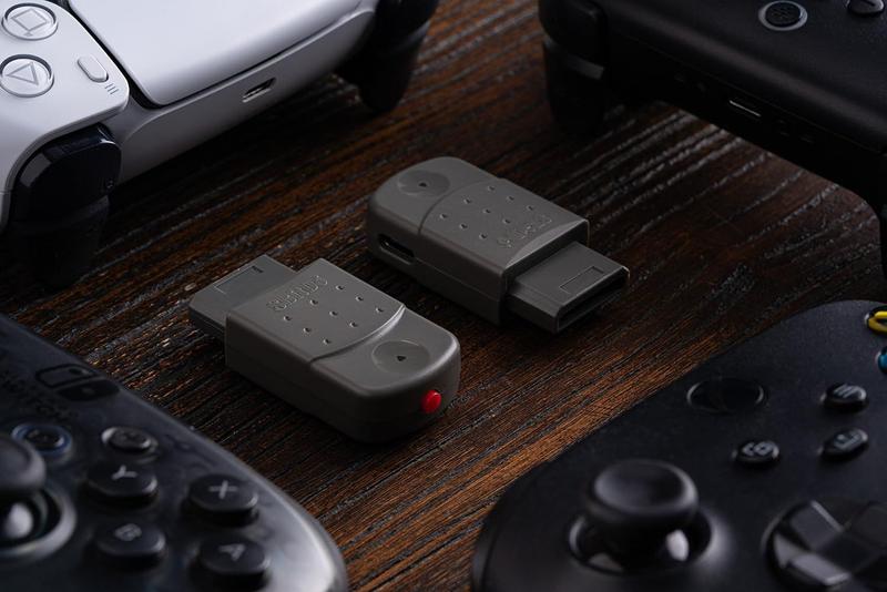 Imagem de Receptor Bluetooth Retro 8BitDo para Saturno/Windows