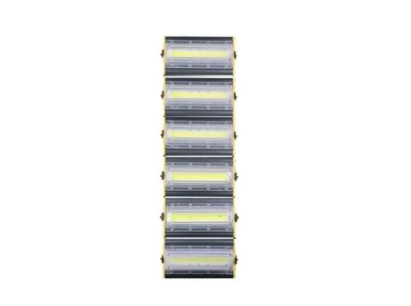 Imagem de Refletor 600W De Led Campo Quadra 600w Ip68 Linear Torre